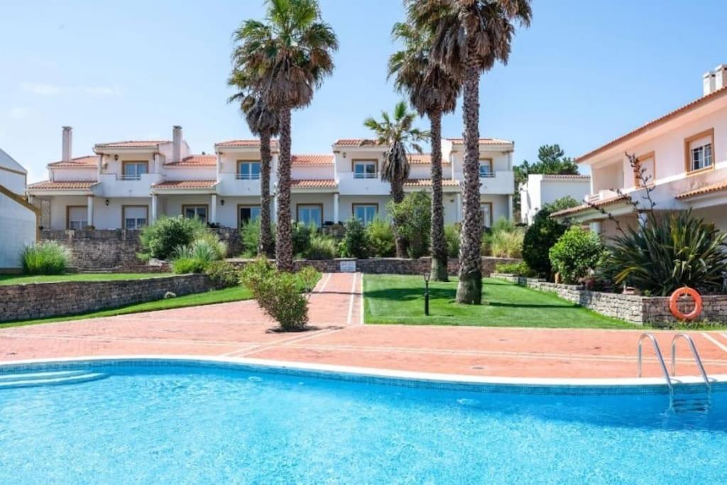 Pool-Golf-Ocean Resort Home In Praia Del Rey Amoreira  Buitenkant foto